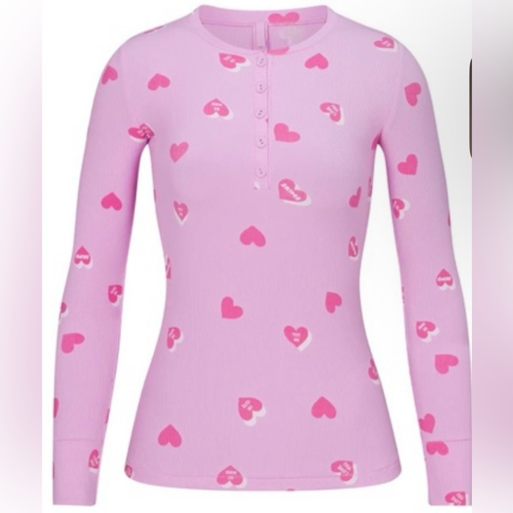 SKIMS Soft Lounge Henely Petal Print Limited Edition, Sz XS (will fit up to Med)